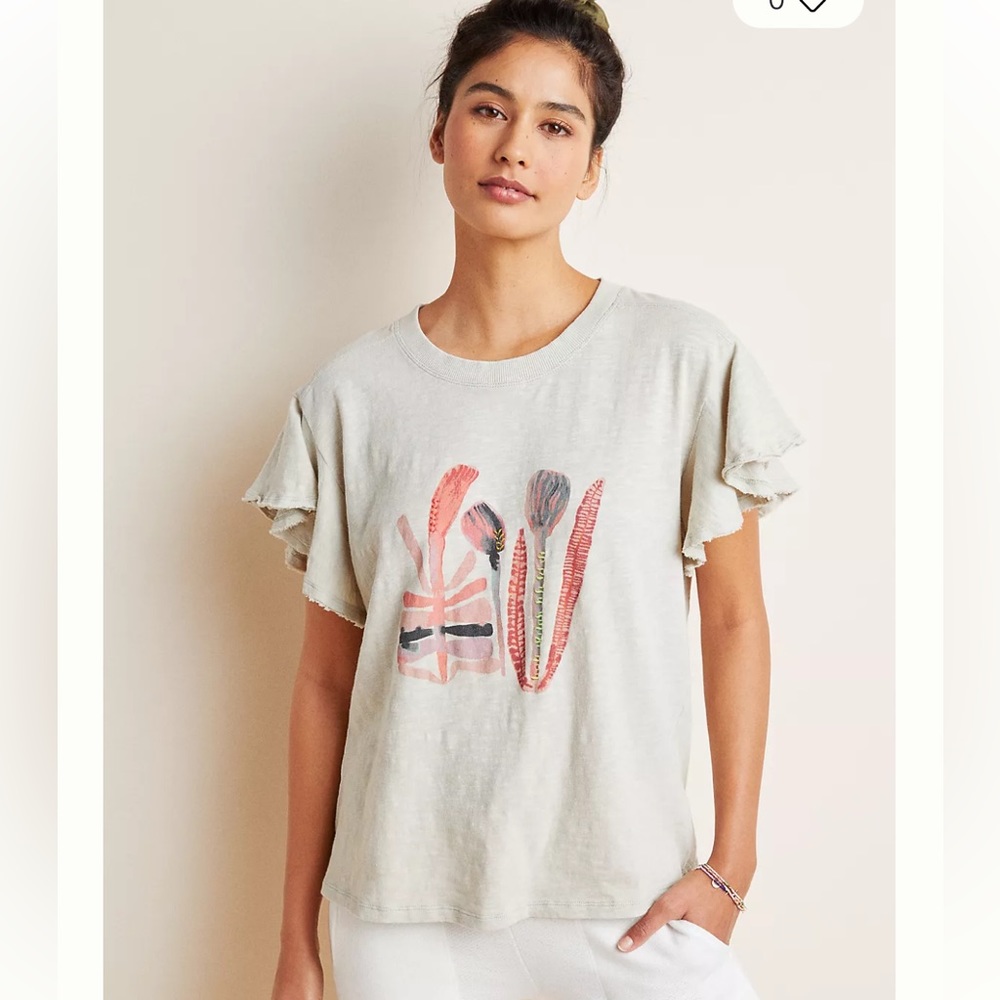 Anthropologie woman’s Moira Frith wildlife Graphic tee shirts